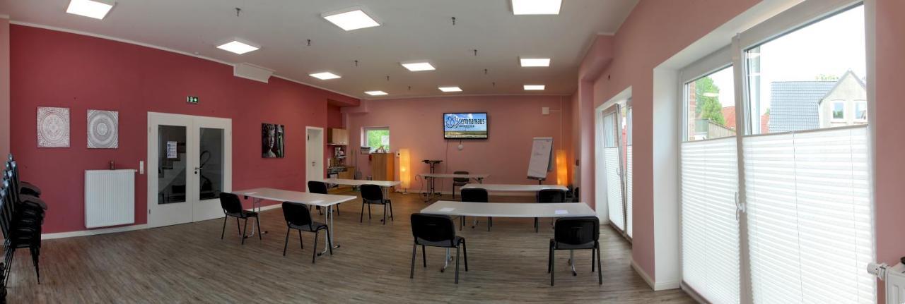 Sportpension "Seminarhaus An Der Eider" Tönning エクステリア 写真